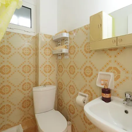 Vendégház Akrogiali 2*