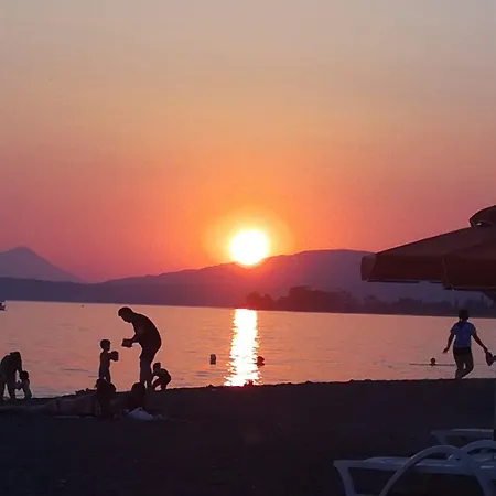 Penzion Akrogiali Amarynthos