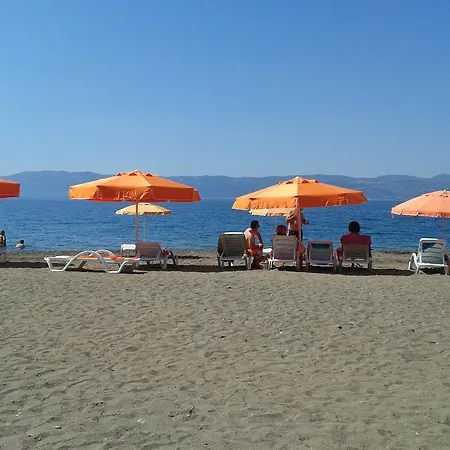 Akrogiali Pensionat