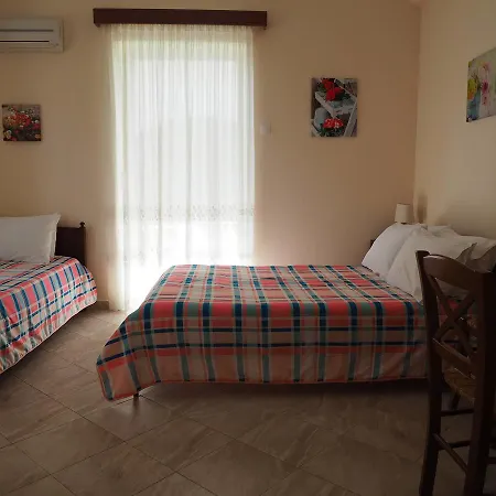 Akrogiali 2*