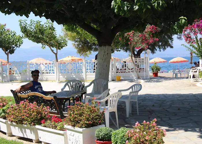 Akrogiali Αμάρυνθος