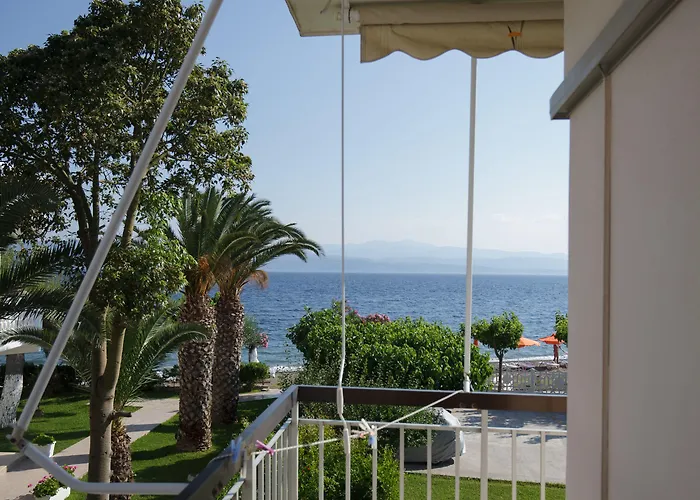 Akrogiali Αμάρυνθος