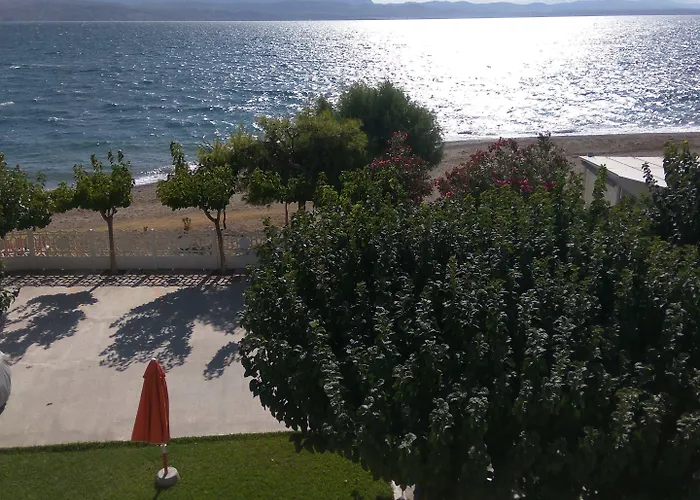 Πανσιόν Akrogiali