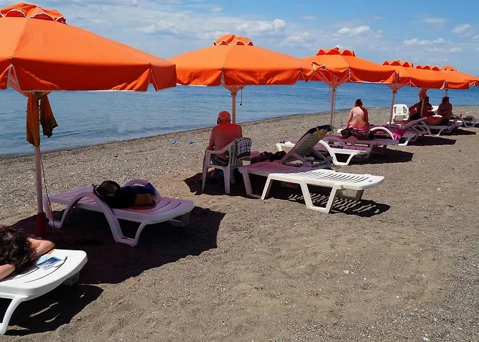 Akrogiali Guest house